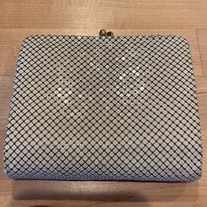 Whiting & Davis white mesh ladies wallet